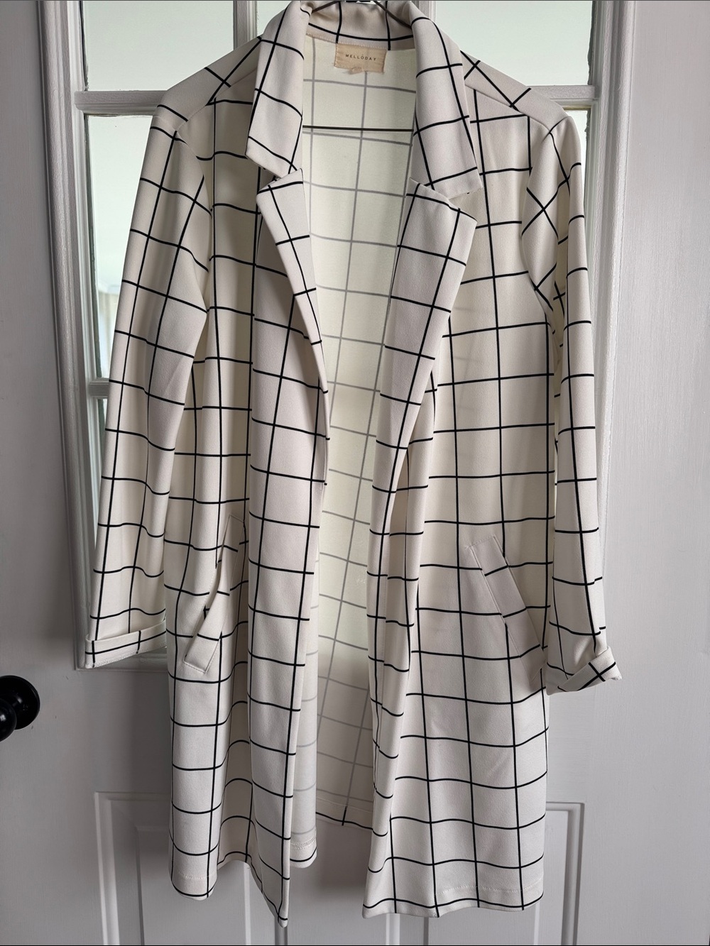 MELLODAY White Trench Coat with Black Windowpane Grid